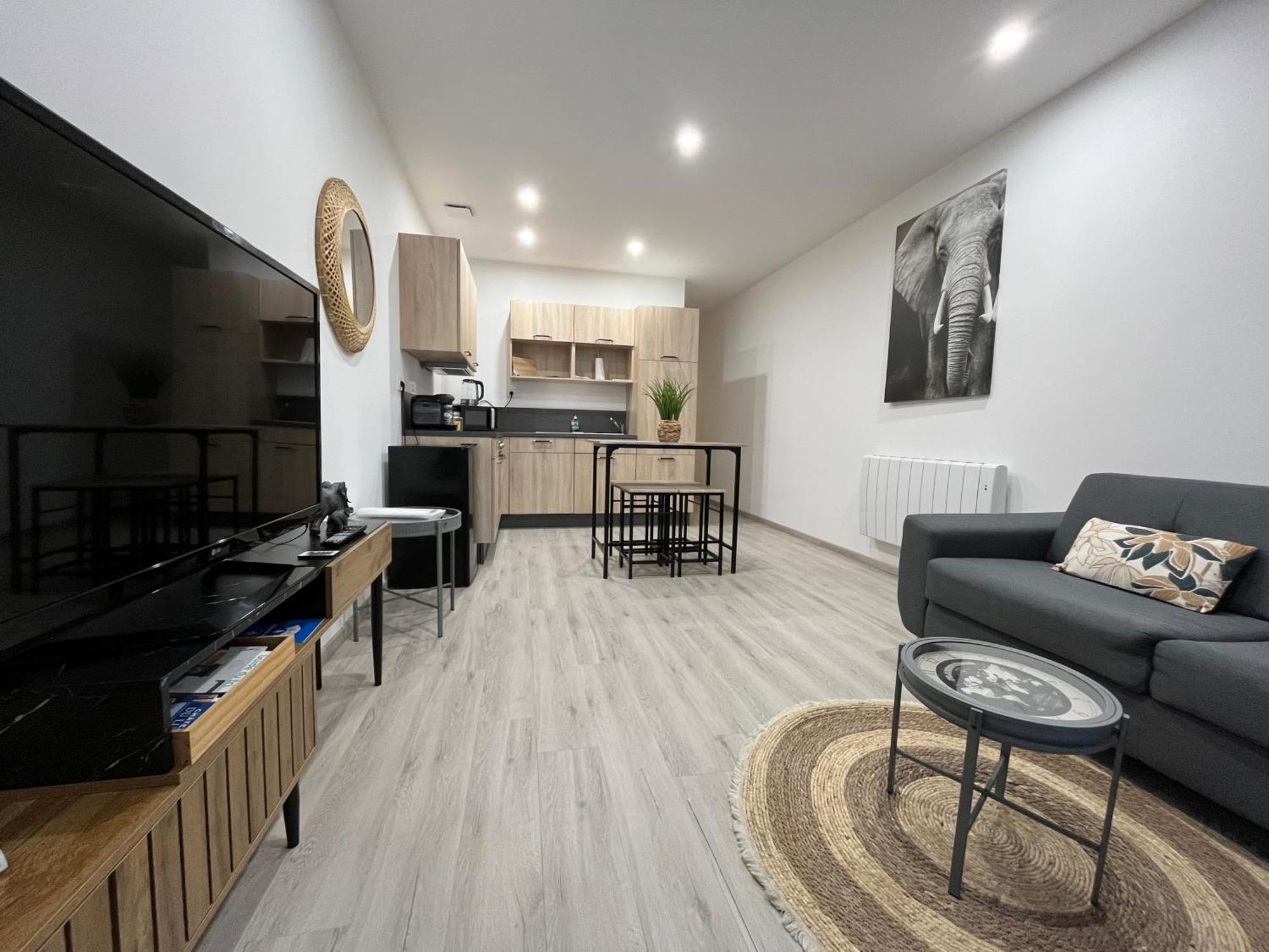 Apartamento Le Mendes Évron Exterior foto